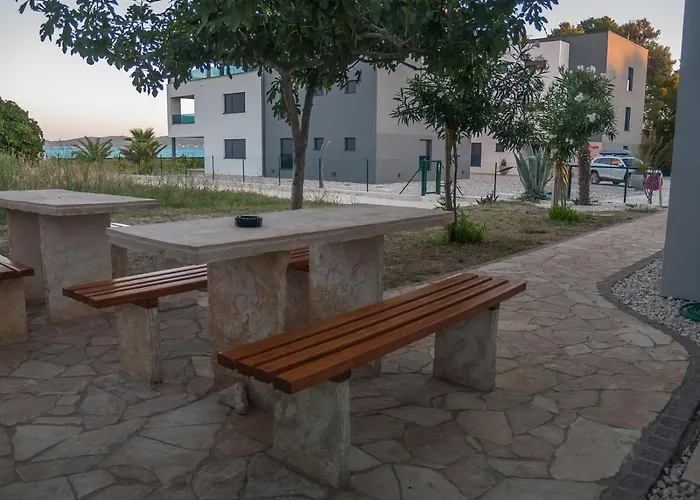 In With Seaview, Terrace, Air Condition, Wifi Sukošan